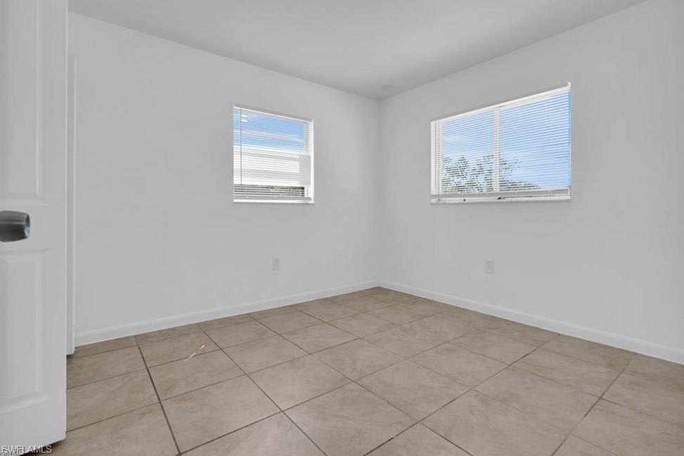 5534 7th AVE photo 10