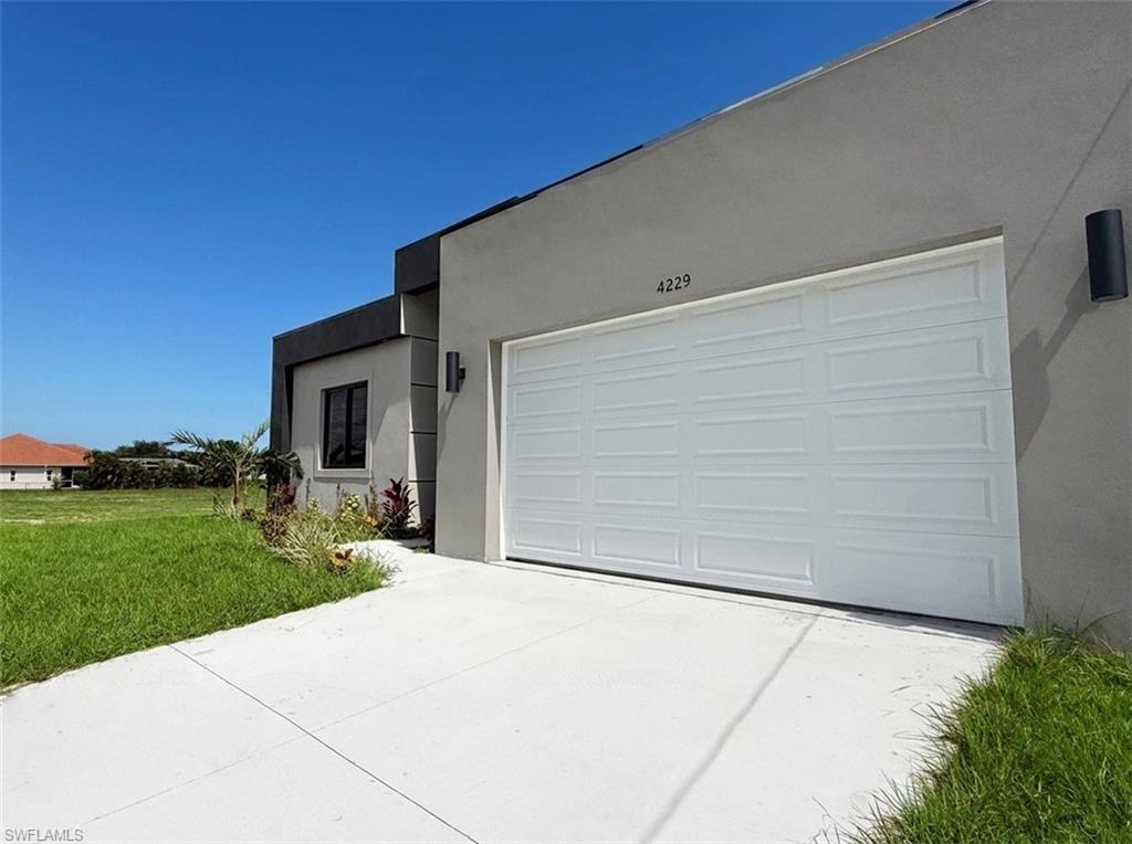 4229 NW 32nd ST photo 40