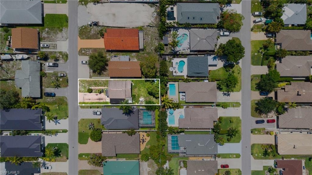 641 105th AVE N photo 10