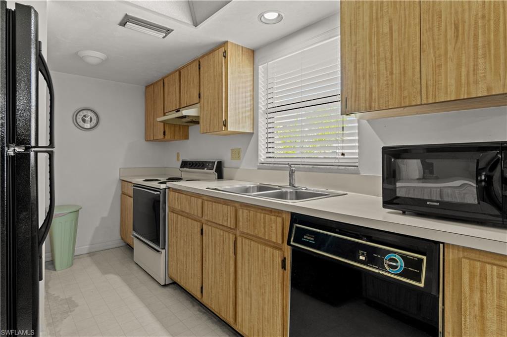 1113 Cape Coral PKWY W 103 photo 7