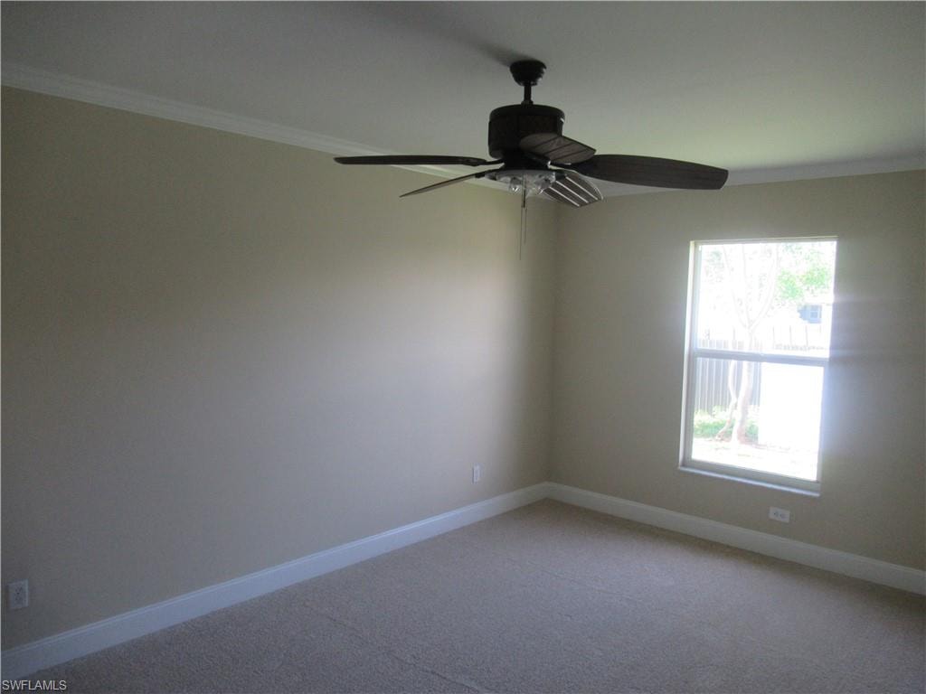 1622 NE 33rd TER photo 9