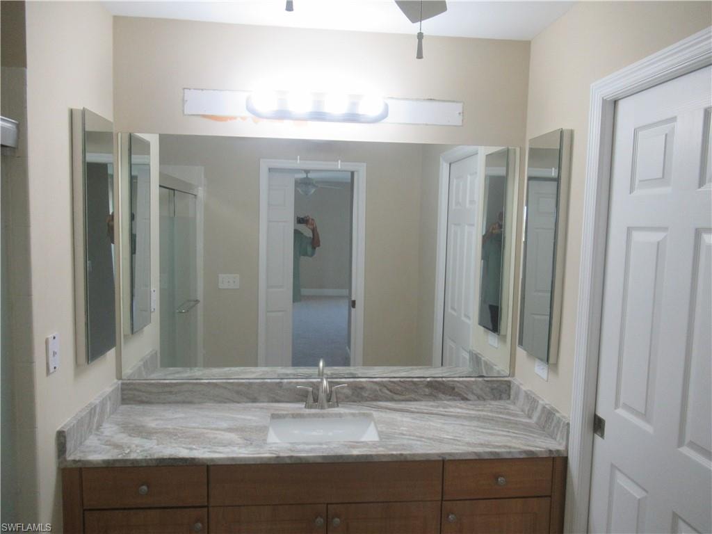 1622 NE 33rd TER photo 15