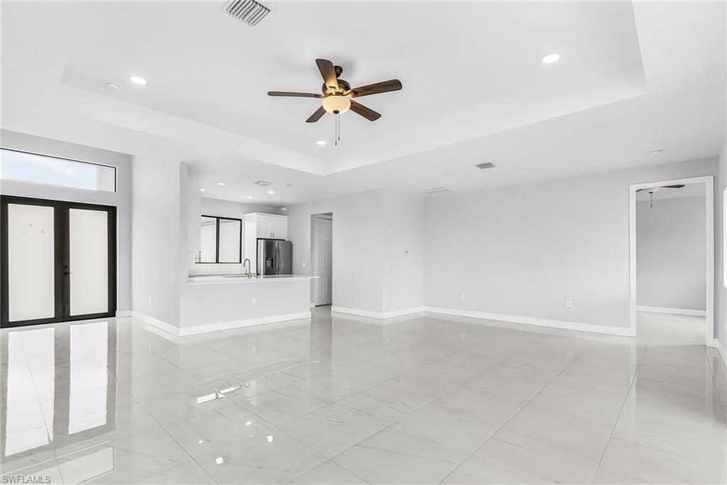 2427 Tropicana PKWY W photo 10