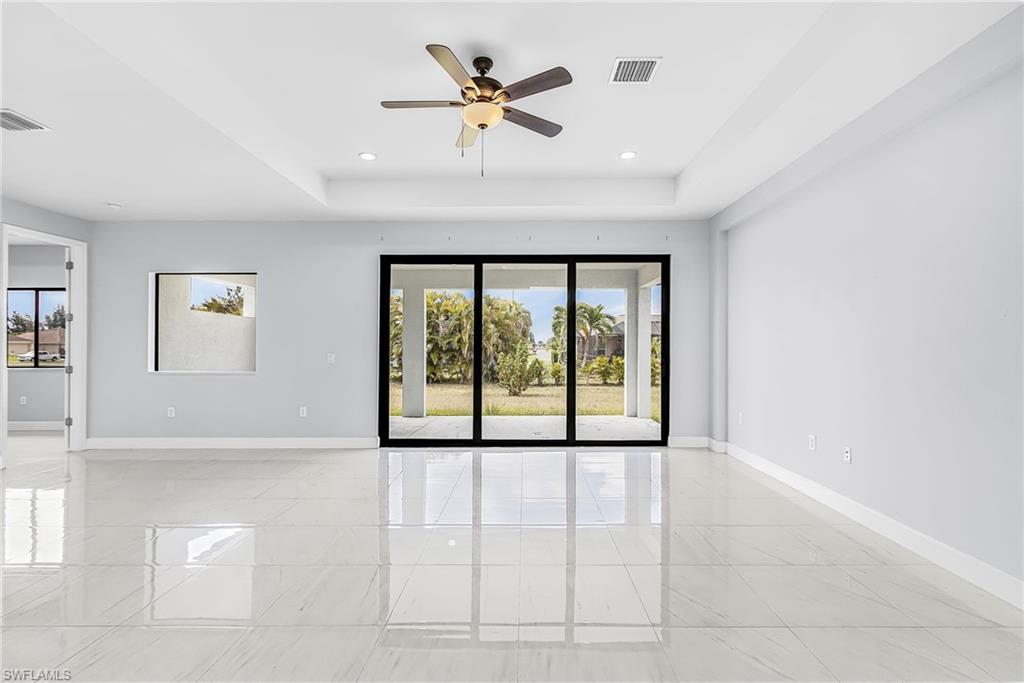 2427 Tropicana PKWY W photo 8