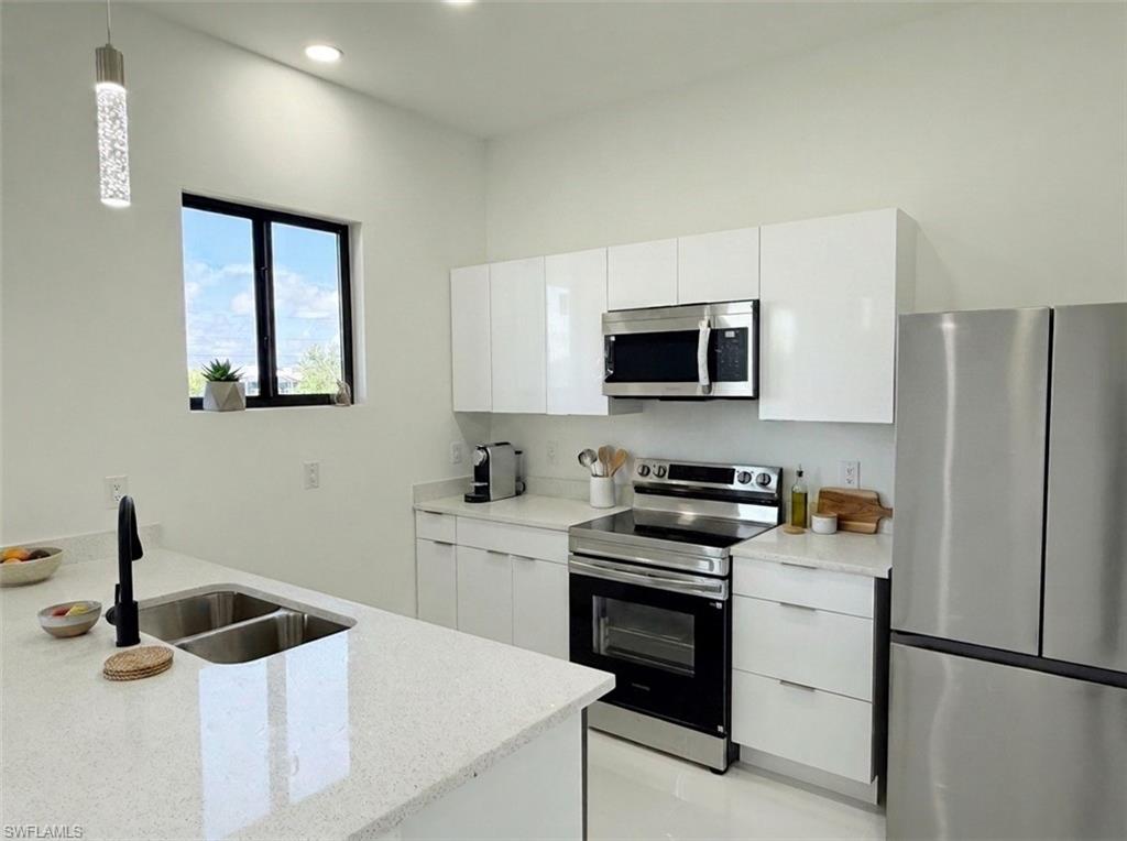 4238 NW 34th TER photo 10