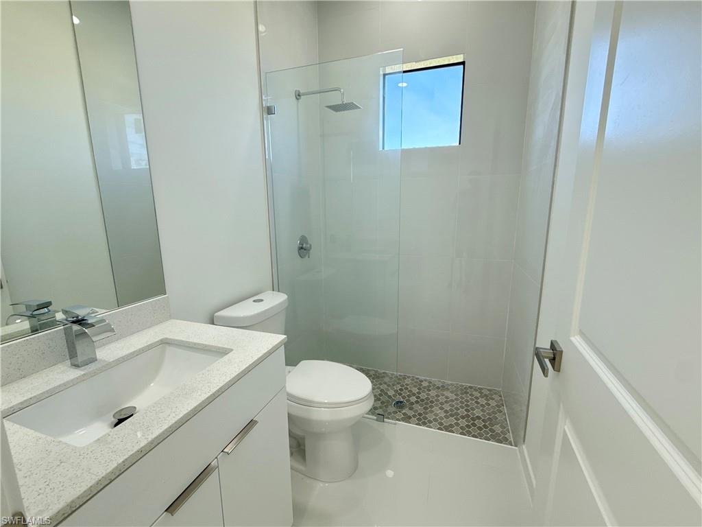 4238 NW 34th TER photo 35