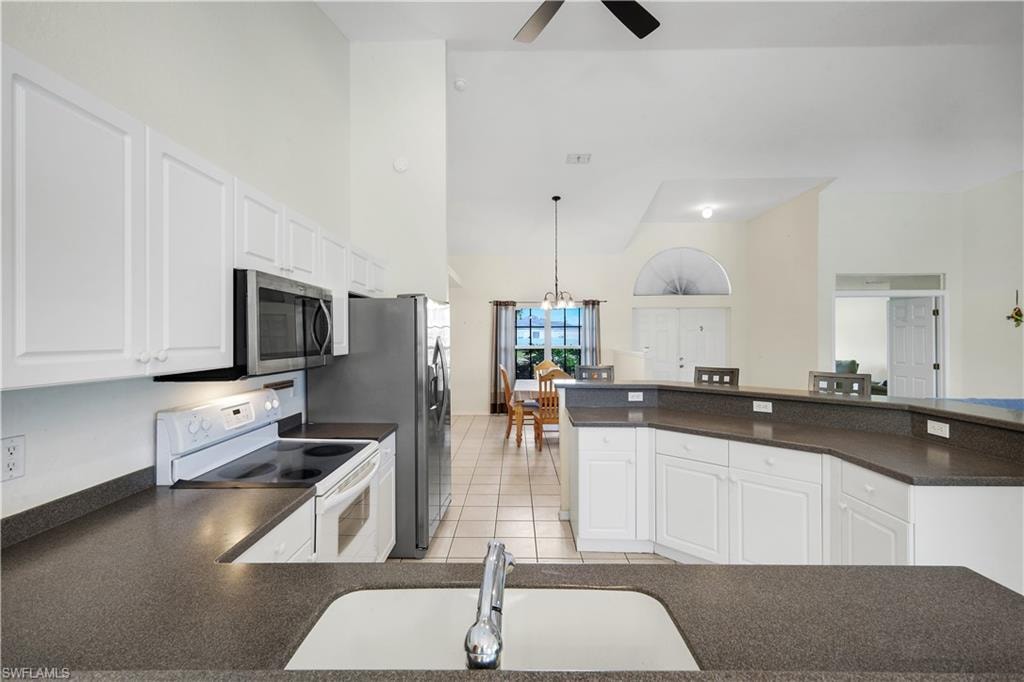 1431 NW 3rd PL photo 9
