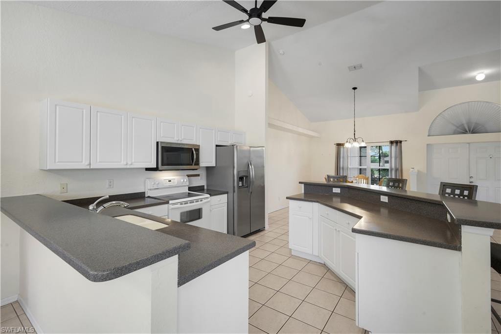 1431 NW 3rd PL photo 8