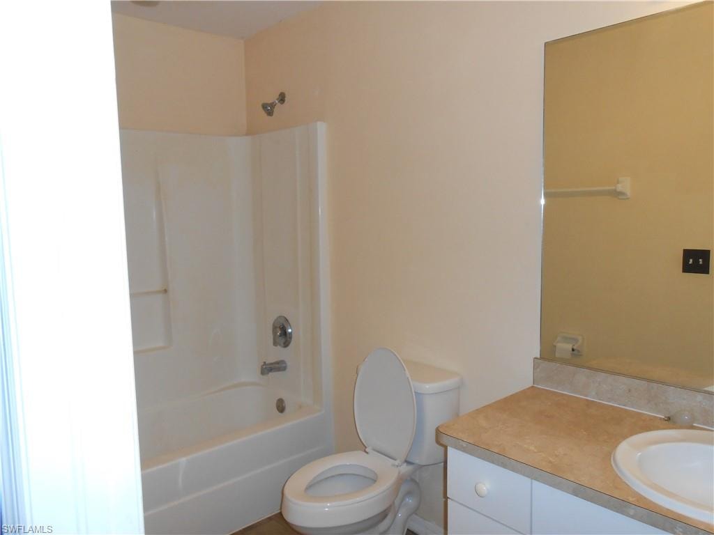1221 Belair ST E photo 9