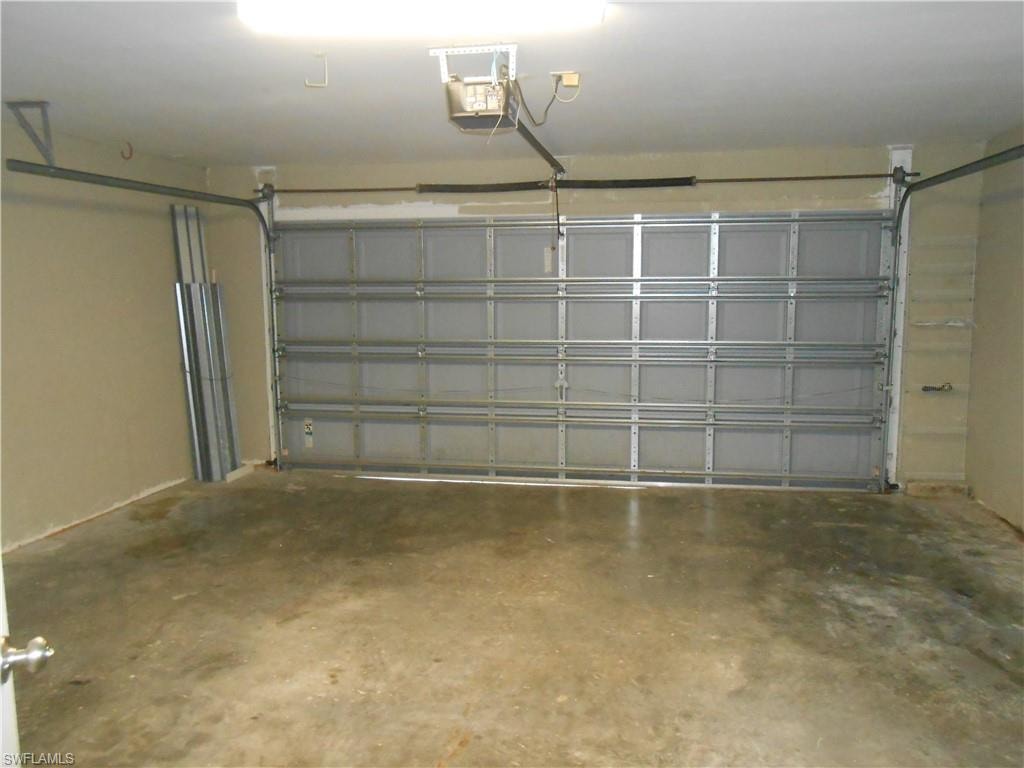 1221 Belair ST E photo 14