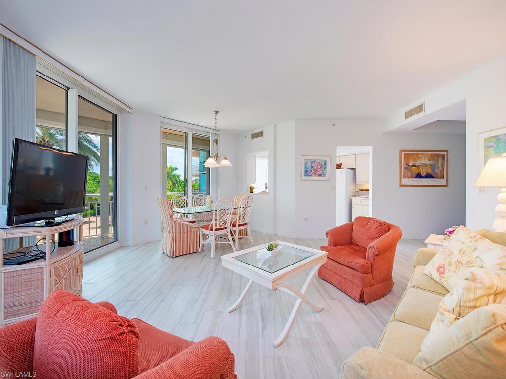 4255 Gulf Shore BLVD N 107