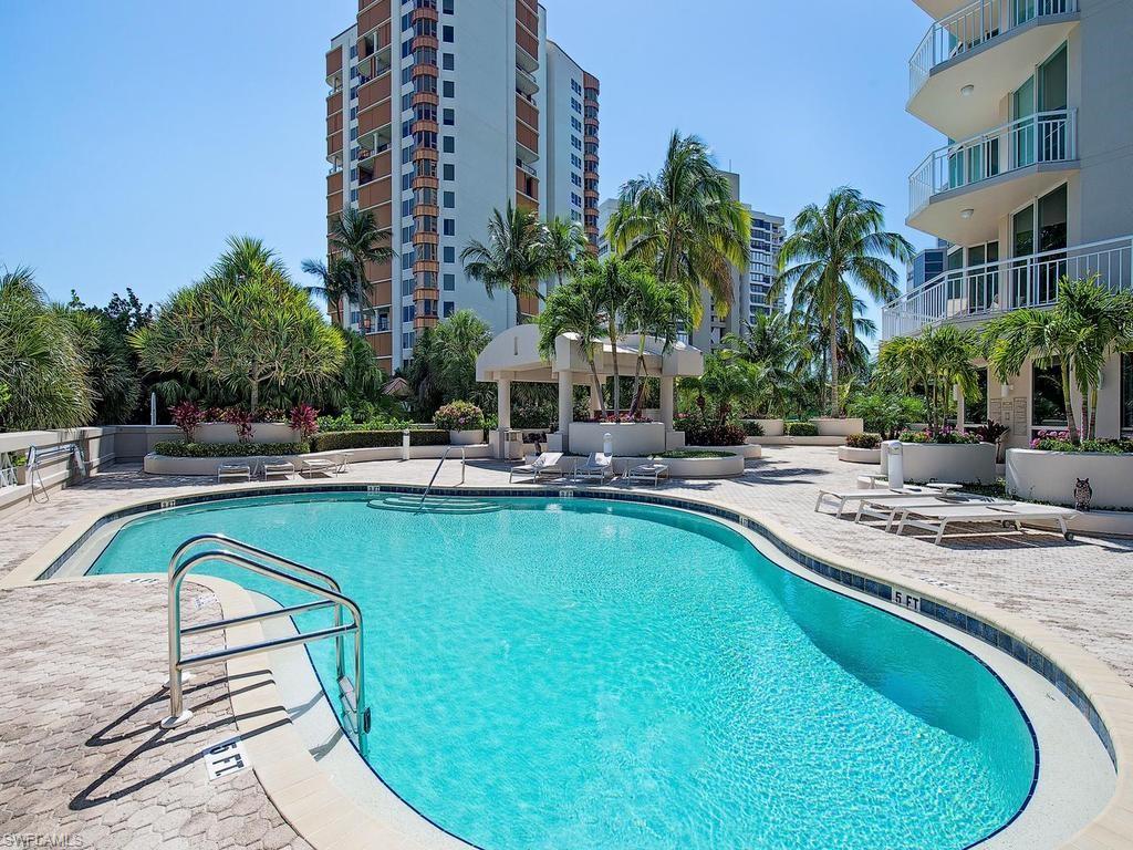 4255 Gulf Shore BLVD N 107 photo 12