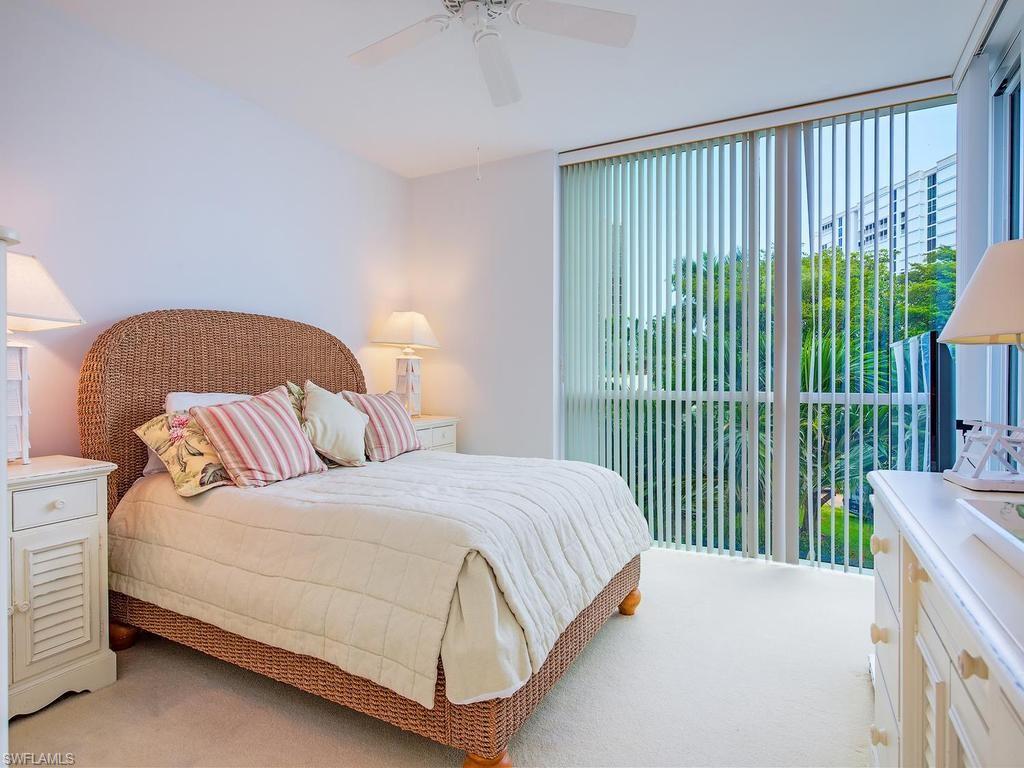 4255 Gulf Shore BLVD N 107 photo 8
