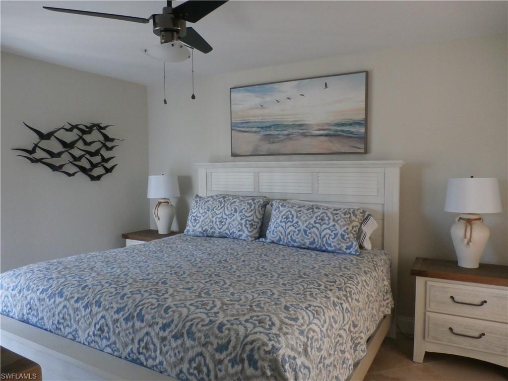 12661 Kelly Sands WAY 104 photo 17