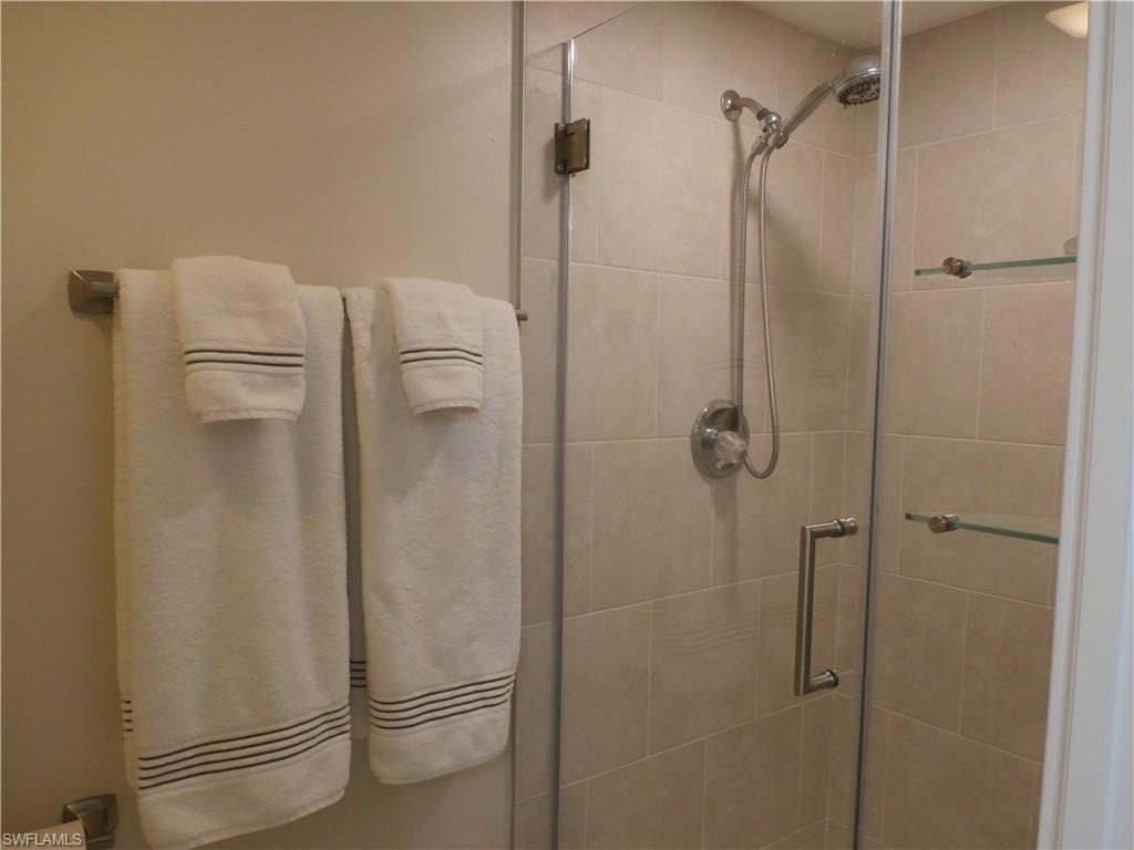 12661 Kelly Sands WAY 104 photo 20