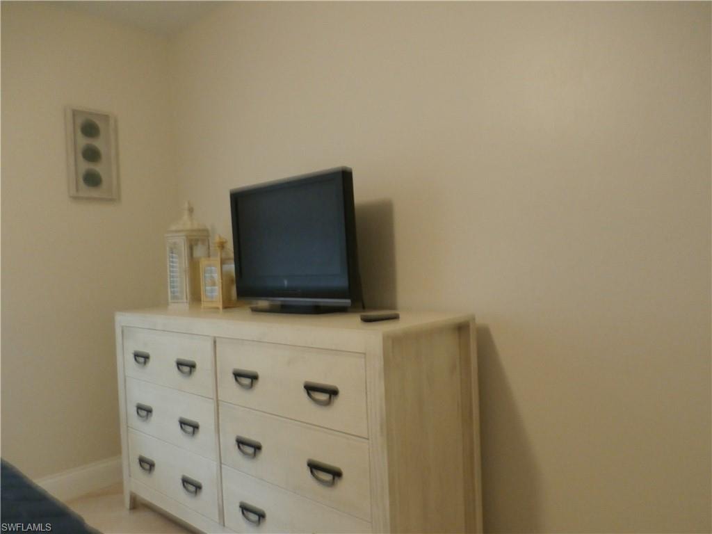 12661 Kelly Sands WAY 104 photo 10