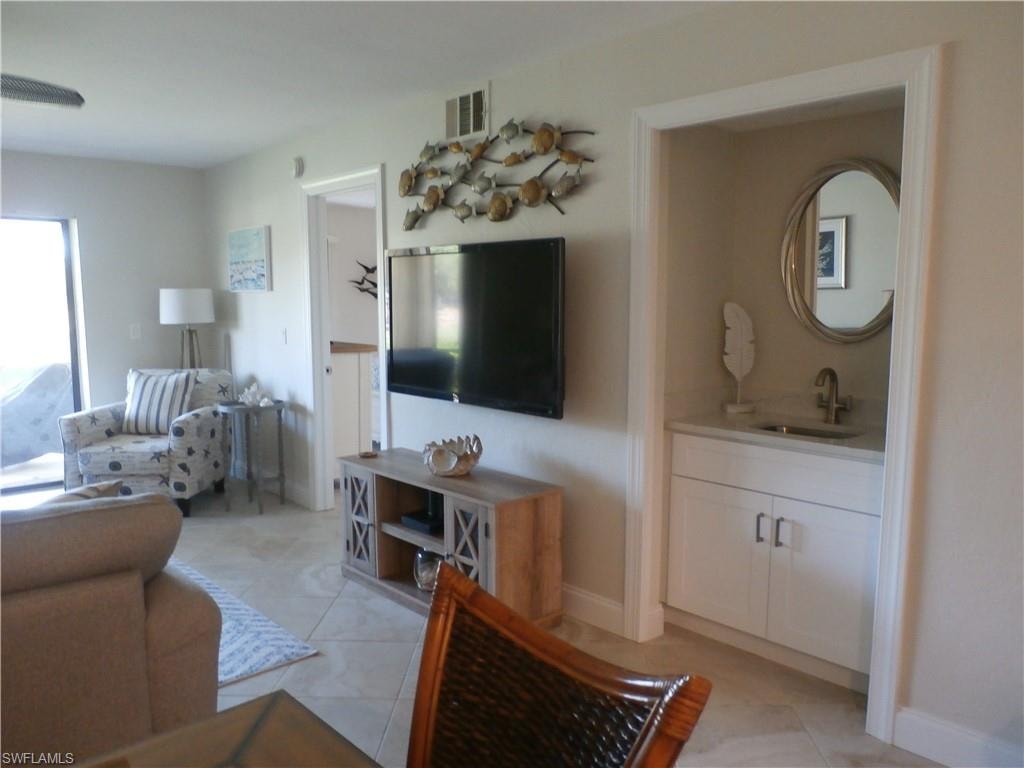 12661 Kelly Sands WAY 104 photo 14