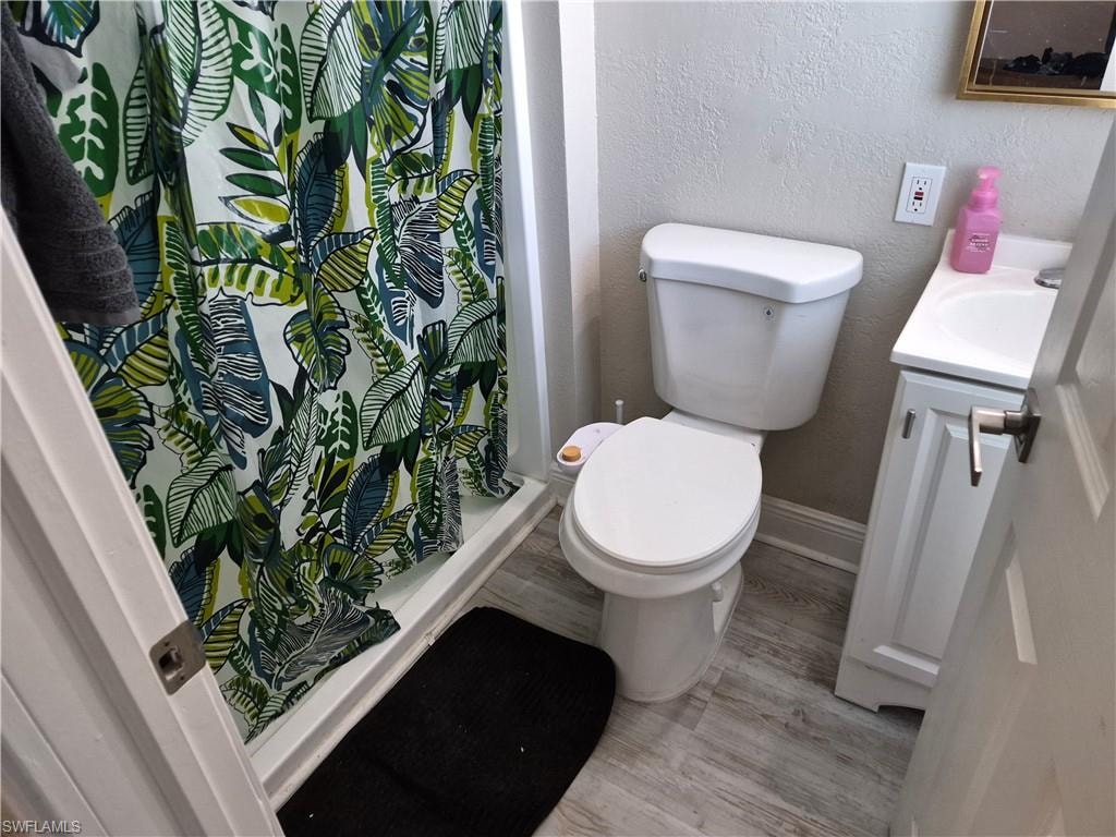 Master bathroom right unit
