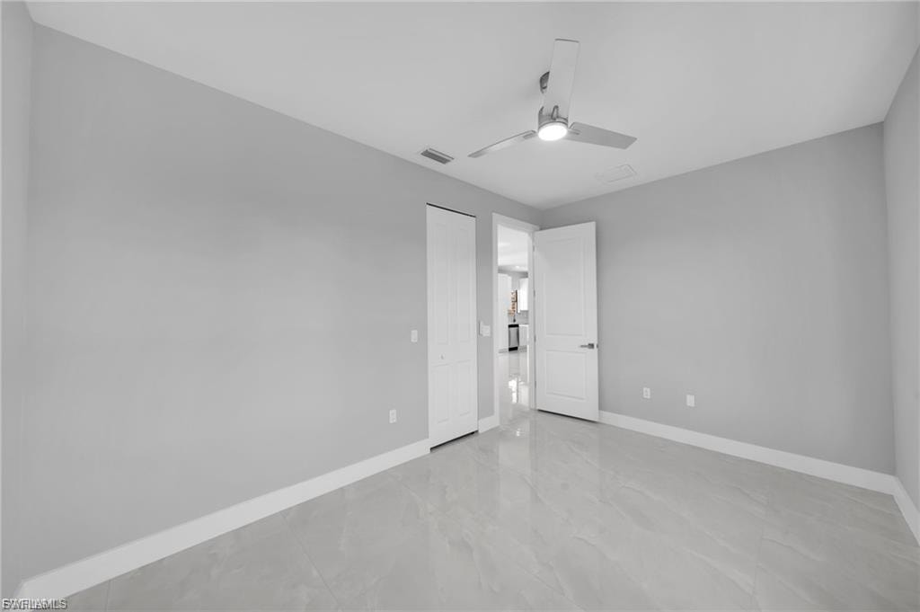 2106 W 18th ST photo 10