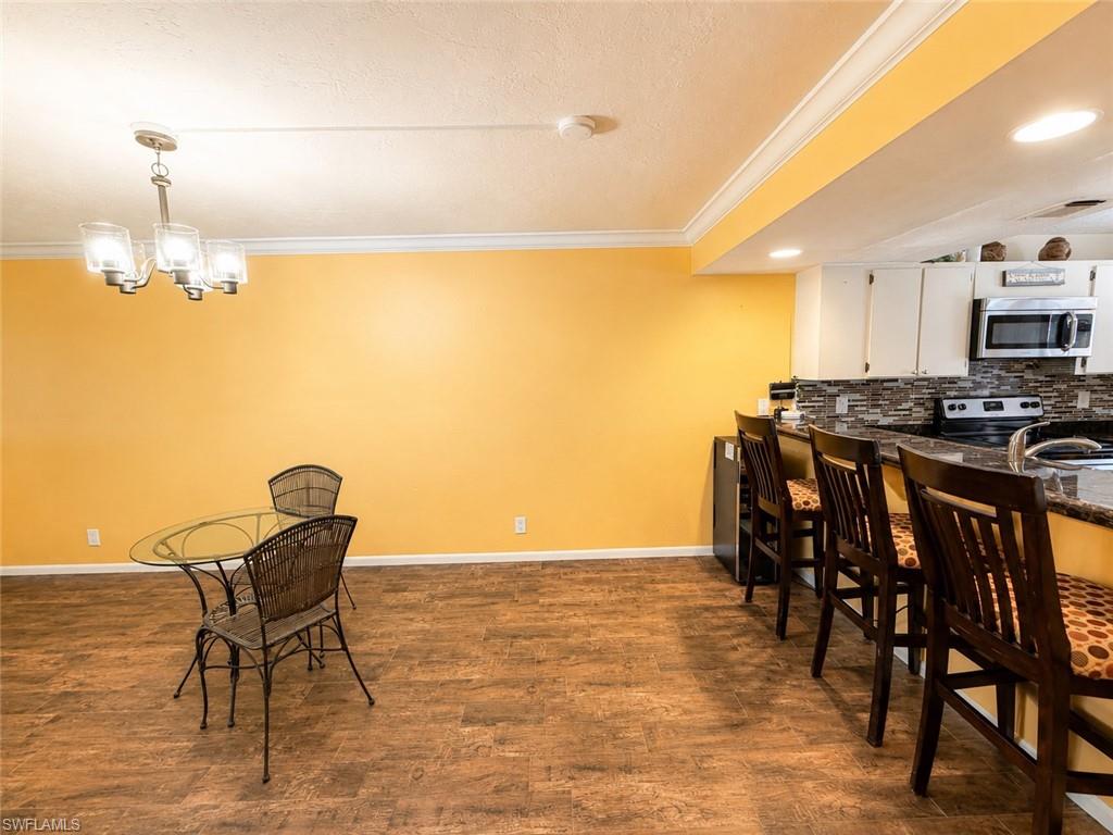 4000 Ice Castle WAY 5 photo 12
