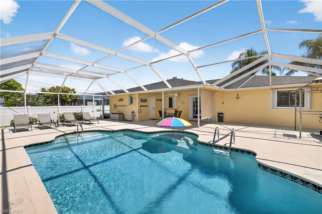 Large Lanai