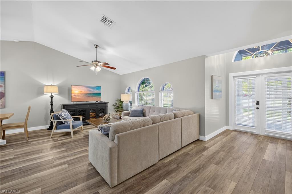 1333 SW 1st PL