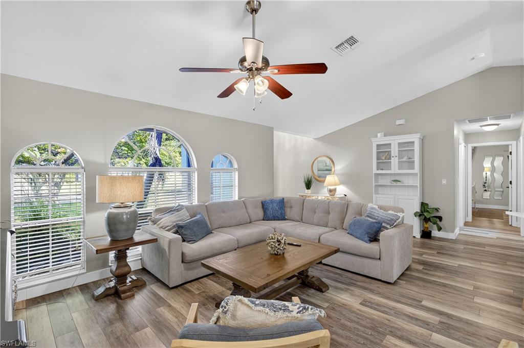 1333 SW 1st PL