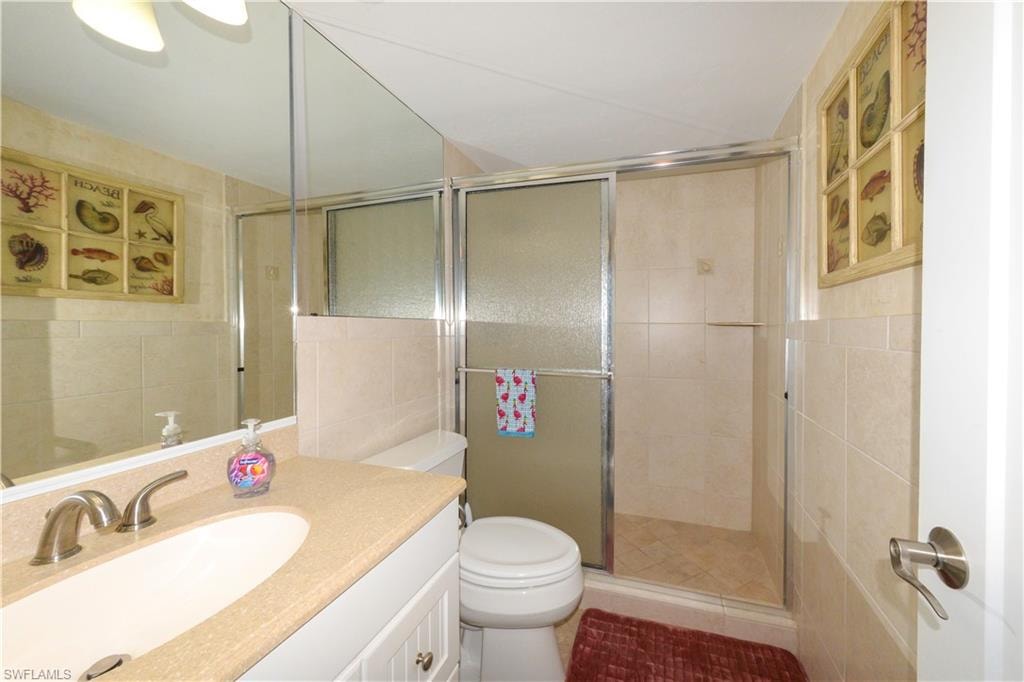 6400 Estero BLVD 603 photo 27