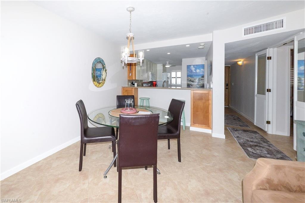 6400 Estero BLVD 603 photo 13