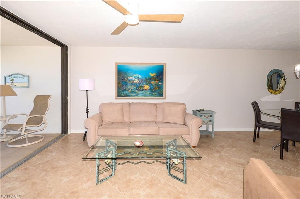 6400 Estero BLVD 603 photo 17