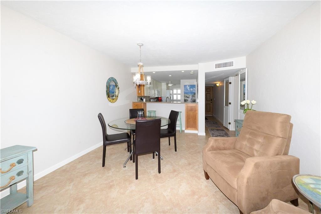 6400 Estero BLVD 603 photo 14