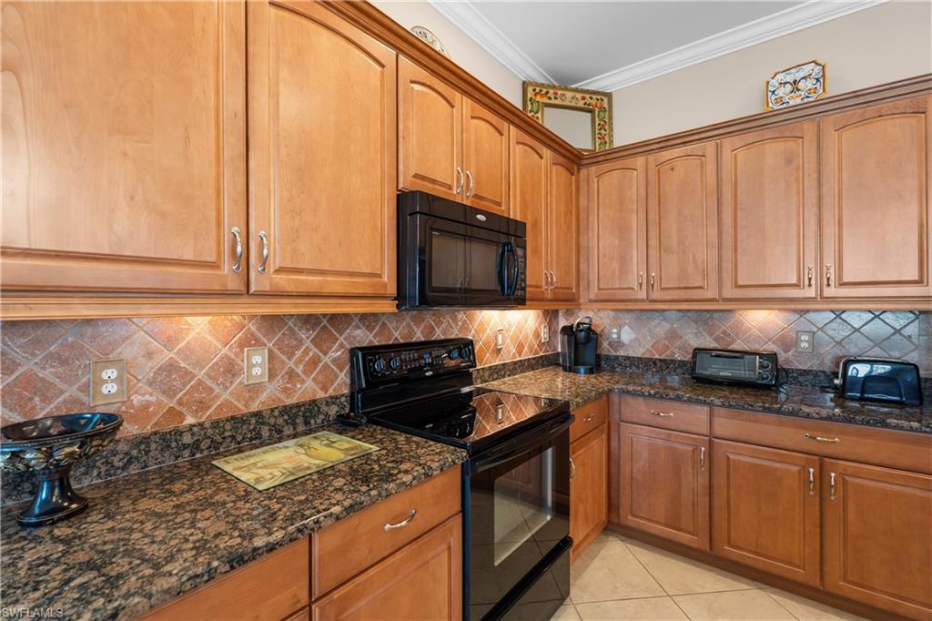 10428 Materita DR