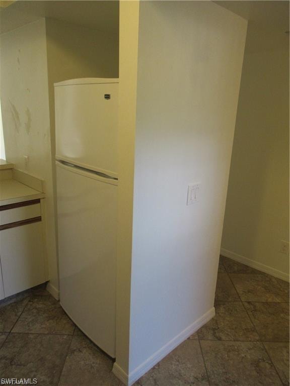 10041 Maddox LN 102 photo 6