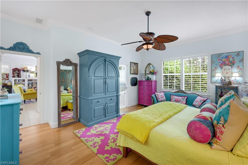 Crown Molding, Wood floors, Plantation Shutters