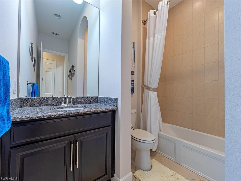 9143 Isla Bella CIR photo 12