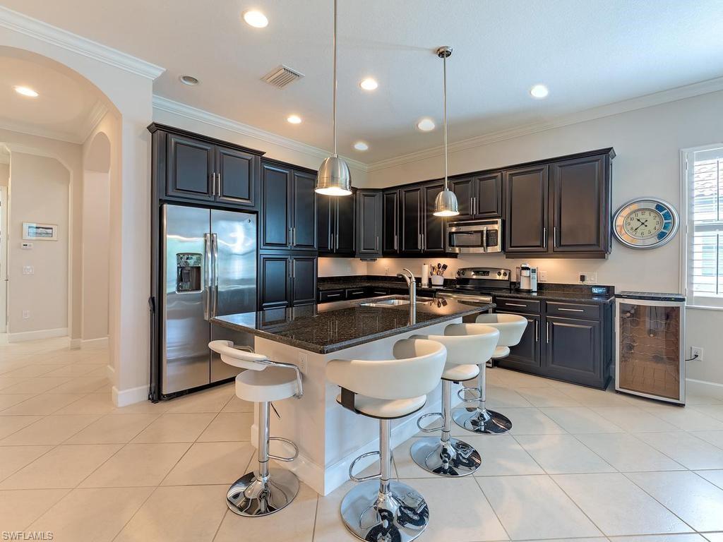 9143 Isla Bella CIR