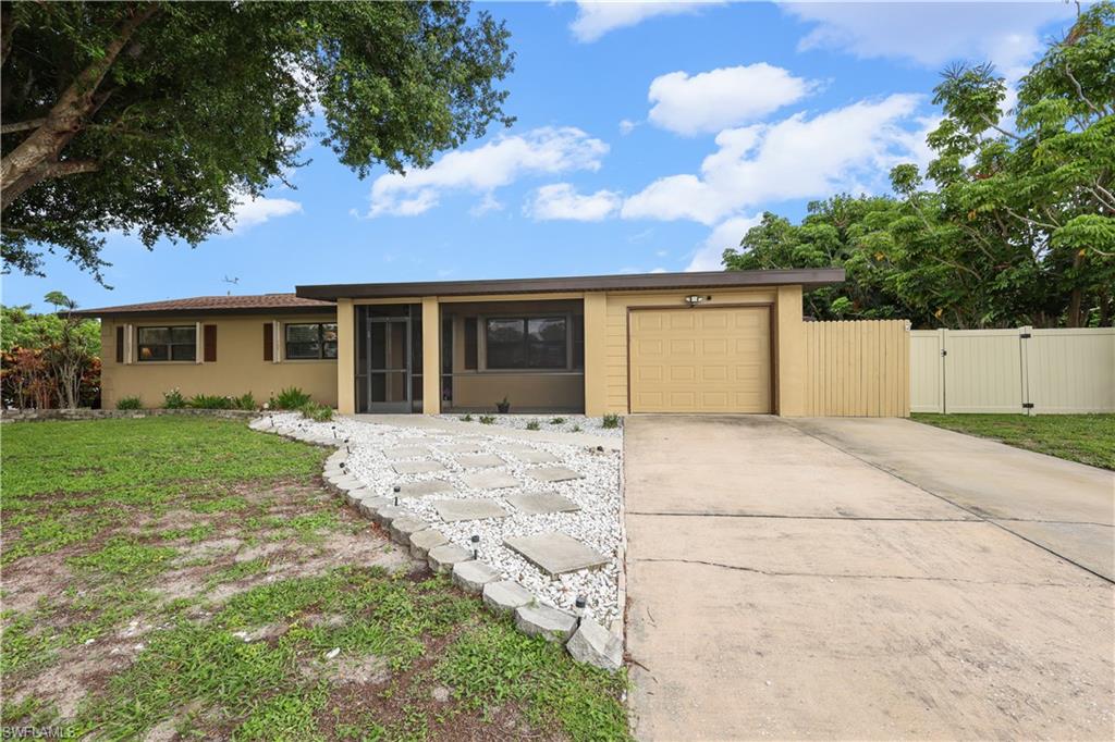 4029 Country Club BLVD photo 45