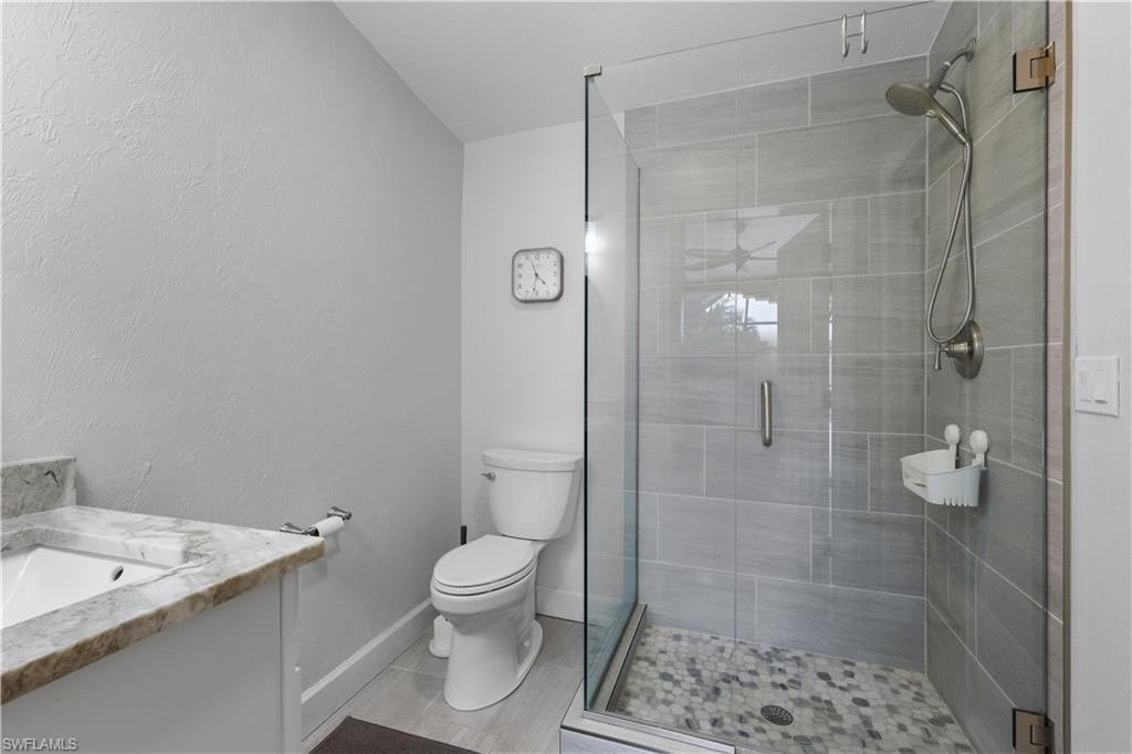 4029 Country Club BLVD photo 29