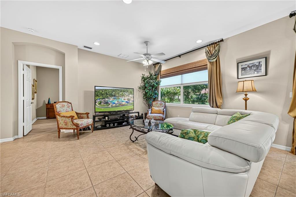 2545 Verdmont CT photo 13