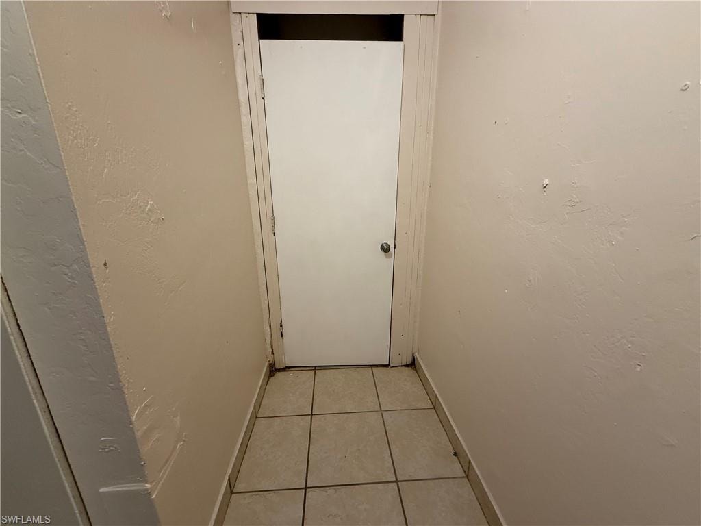 3950 Lora ST 109 photo 6