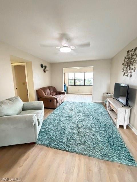 4703 SE 17 PL 402 photo 7