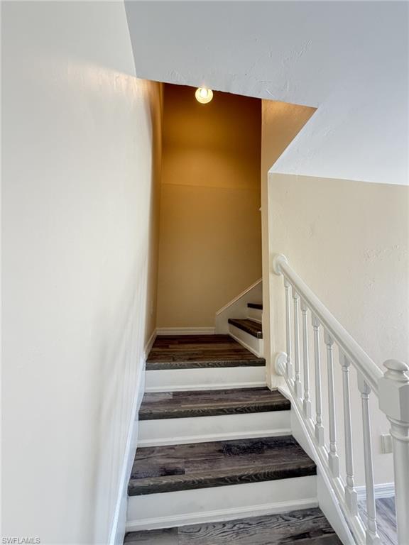 1019 SE 11th ST 3 photo 8