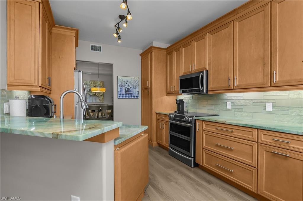 23501 Wisteria Pointe DR 1203 photo 6