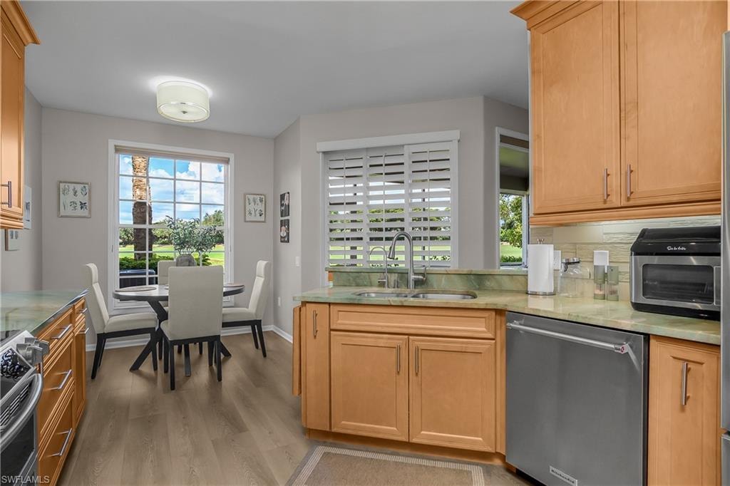 23501 Wisteria Pointe DR 1203 photo 7