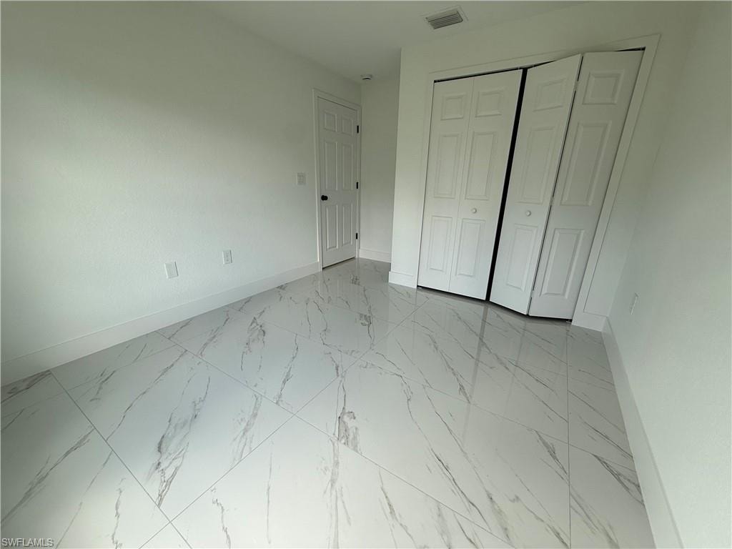 819 Congress AVE photo 15