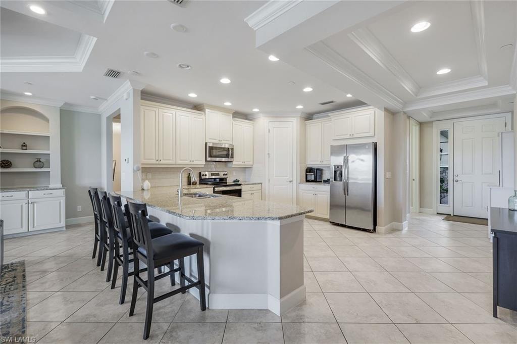 8768 Bellano CT 103 photo 17