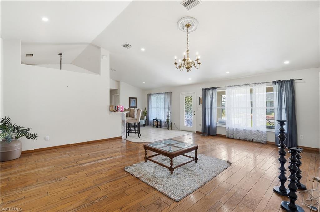 2701 NE 1st PL