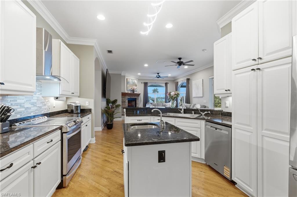 1005 NW 3rd PL