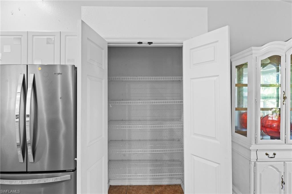 1012 NW 33rd PL photo 10