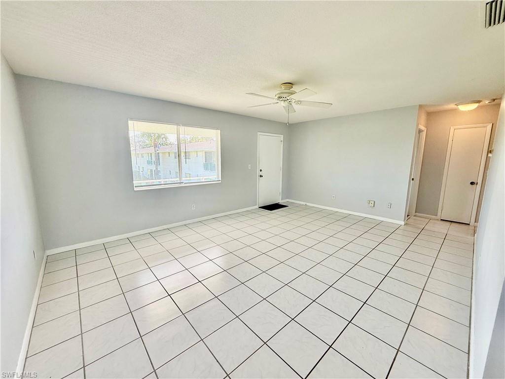 343 Joel BLVD 211-D photo 11
